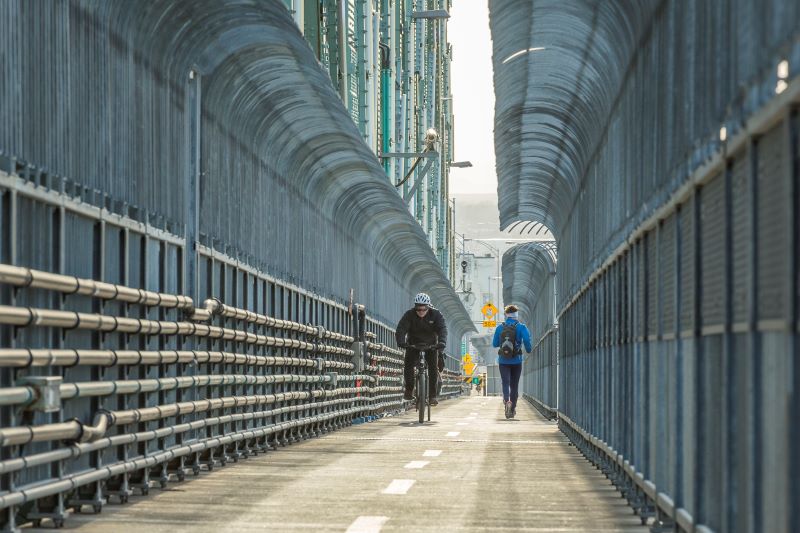 Jacques Cartier Bridge multipurpose path