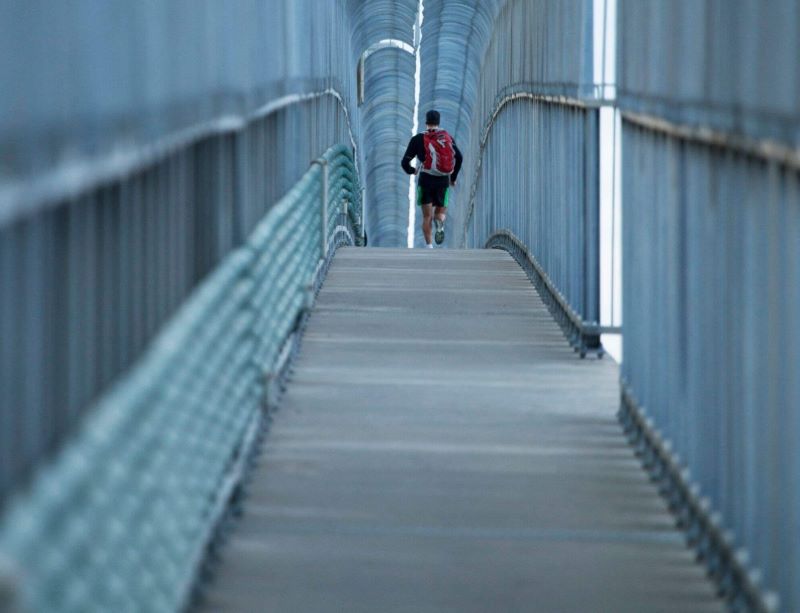 Jacques Cartier Bridge sidewalk