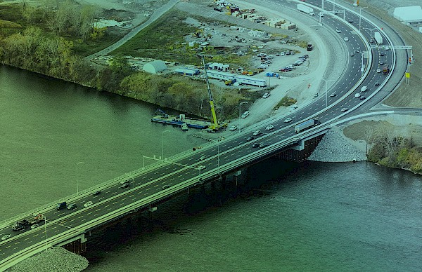 Déconstruction du pont de contournement de l'Île des Soeurs | Images en direct