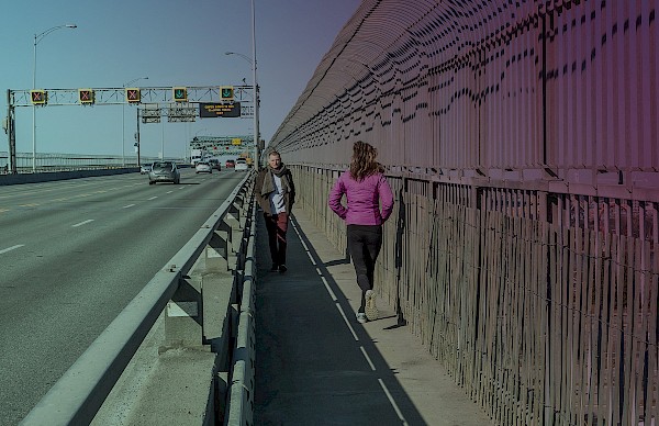 Sidewalk | Jacques Cartier Bridge